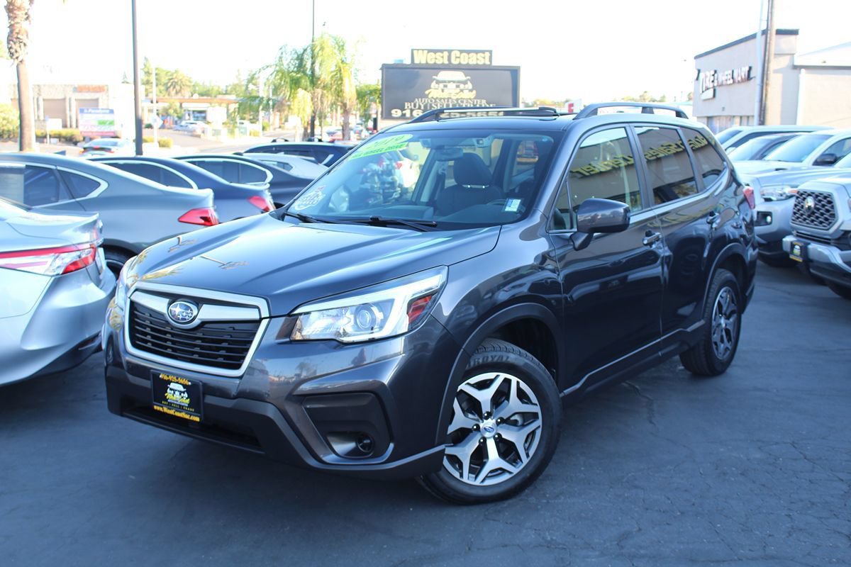 Used 2019 Subaru Forester Premium w/ All-Weather Package AWD/4WD image 44