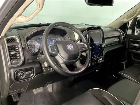 Used 2024 RAM 2500 Laramie AWD/4WD image 17