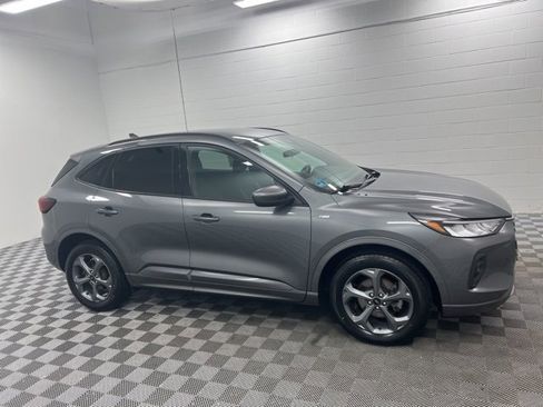 Used 2023 Ford Escape ST-Line Select w/ Tech Pack #1 image 4