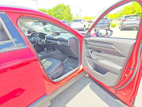 Used 2025 MAZDA CX-50 AWD 2.5 S w/ Weather Package image 22
