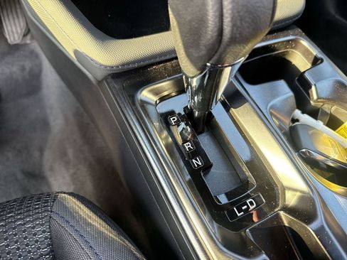 New 2026 Subaru Forester Premium AWD/4WD image 32