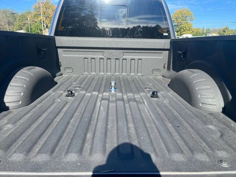 Used 2022 Ford F250 Platinum w/ Tremor Off-Road Package image 21