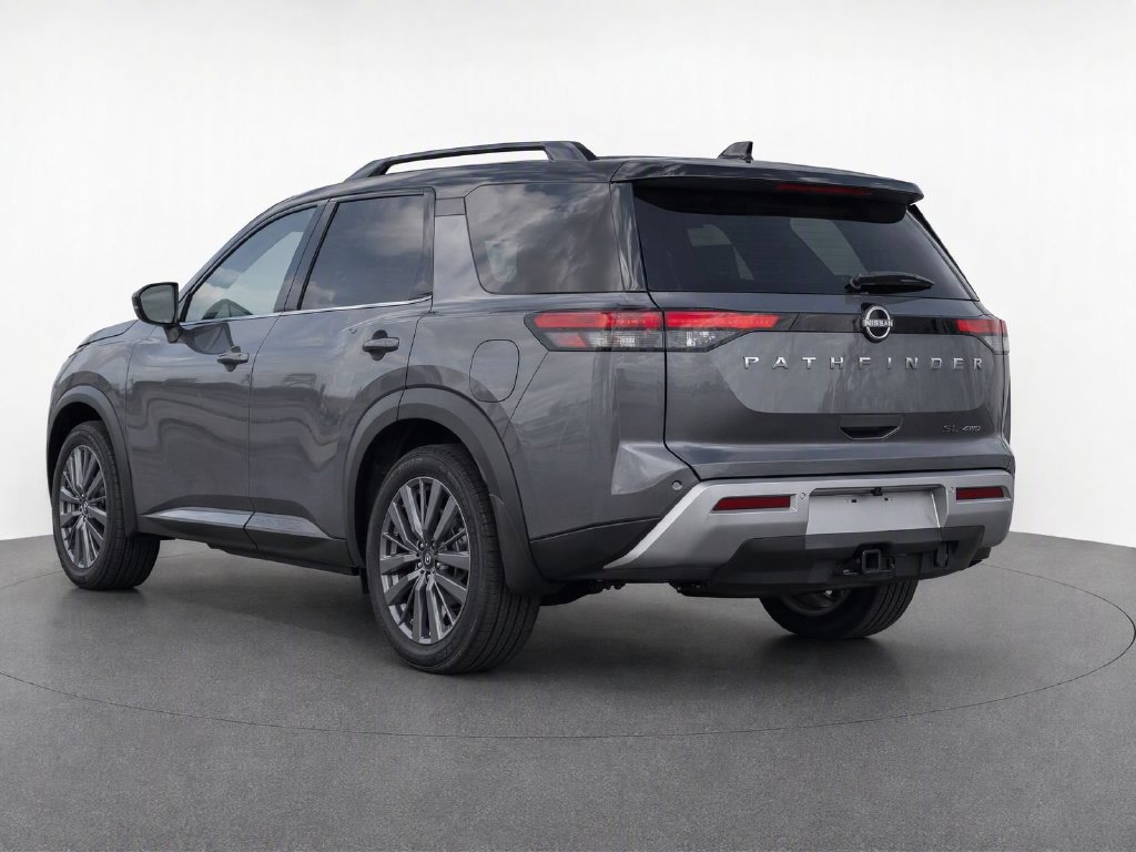 Used 2024 Nissan Pathfinder SL w/ SL Premium Package AWD/4WD image 4