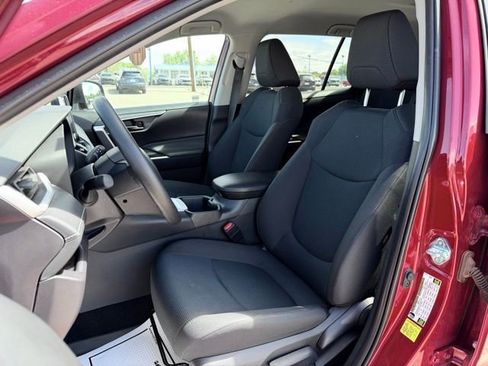 Used 2025 Toyota RAV4 LE FWD image 25