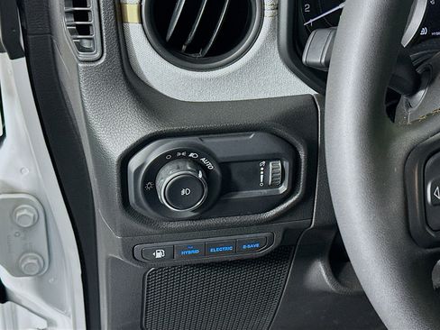 Used 2024 Jeep Wrangler Sport S w/ Convenience Group image 16