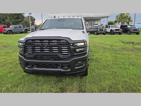 New 2026 RAM 2500 Tradesman image 32
