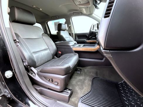 Used 2015 Chevrolet Silverado 1500 LTZ w/ LTZ Plus Package image 16