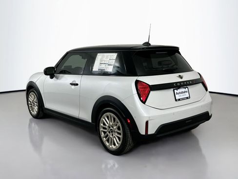 Used 2025 MINI Cooper S image 7