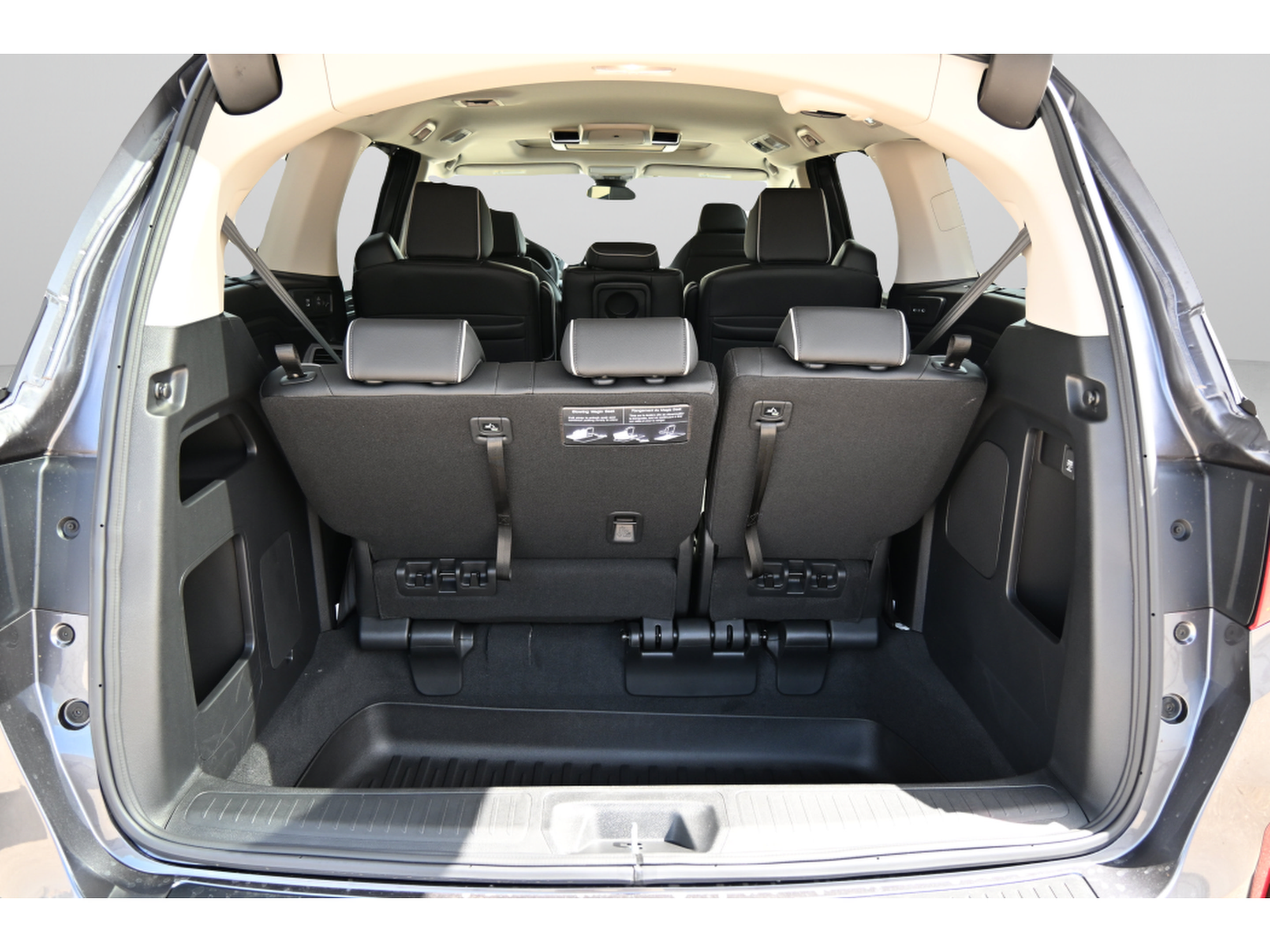 New 2027 Honda Odyssey Touring image 14