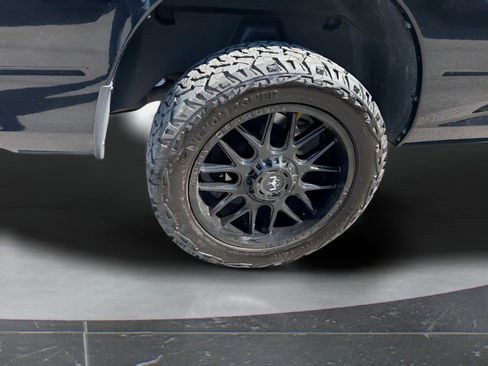 Used 2015 RAM 1500 Express AWD/4WD image 13