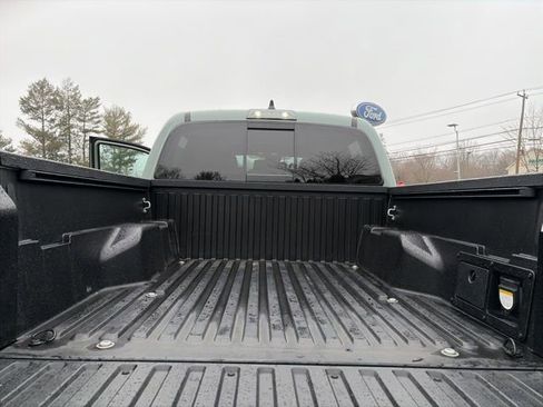 Used 2023 Toyota Tacoma TRD Off-Road w/ TRD Premium Off Road Package image 32