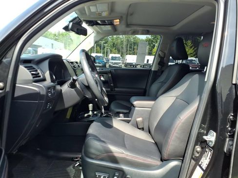Used 2023 Toyota 4Runner TRD Off-Road Premium w/ Off Road Premium Plus Package AWD/4WD image 16