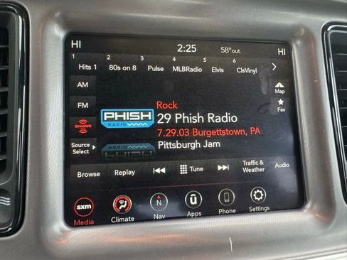 Used 2022 Dodge Challenger R/T image 19