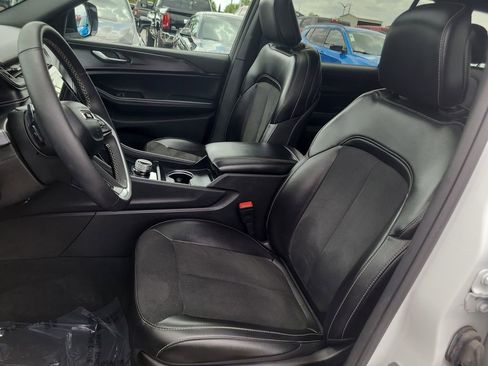 Certified 2024 Jeep Grand Cherokee L Altitude image 19