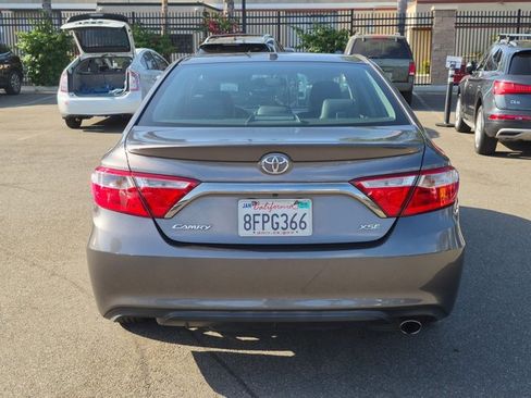 Used 2015 Toyota Camry XSE FWD image 6