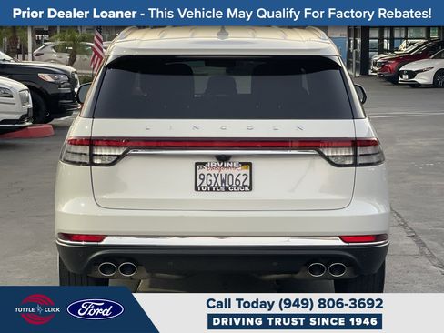 Certified 2023 Lincoln Aviator 2WD image 5