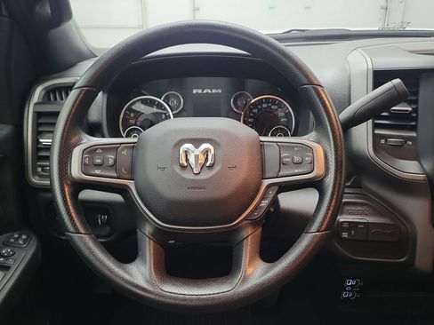 Used 2024 RAM 3500 Tradesman w/ Chrome Appearance Group image 11