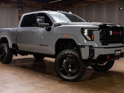 Used 2024 GMC Sierra 2500 AT4 w/ AT4 Premium Plus Package