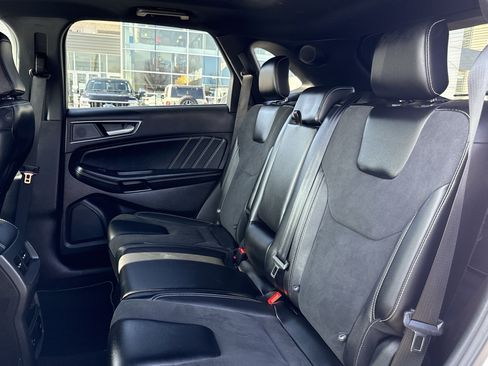 Used 2022 Ford Edge ST w/ Equipment Group 401A image 26