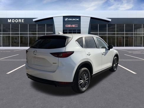 Used 2017 MAZDA CX-5 Touring w/ Preferred Equipment Package image 5