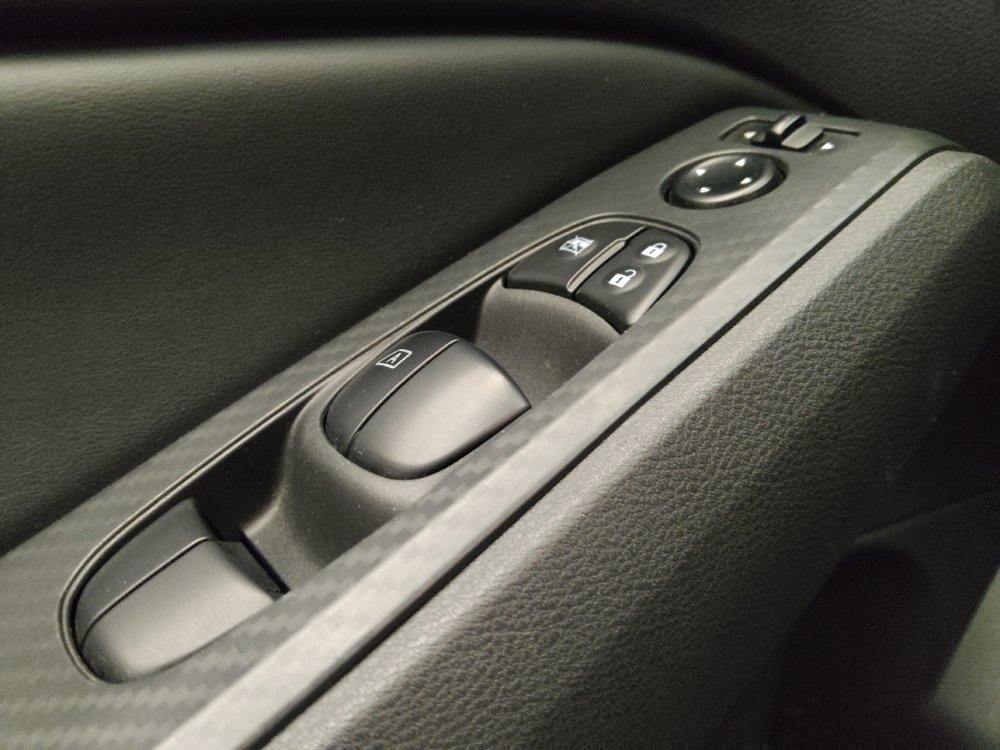 Used 2025 Nissan Altima 2.5 SV FWD image 27