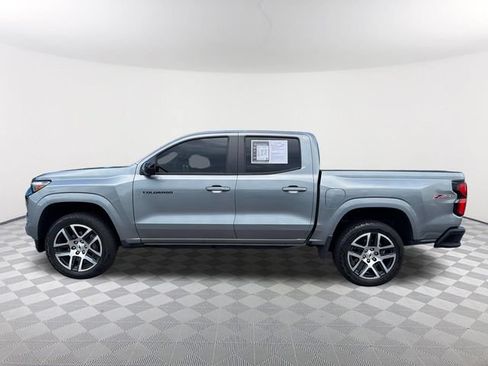 Used 2023 Chevrolet Colorado Z71 w/ Z71 Convenience Package 2 AWD/4WD image 8
