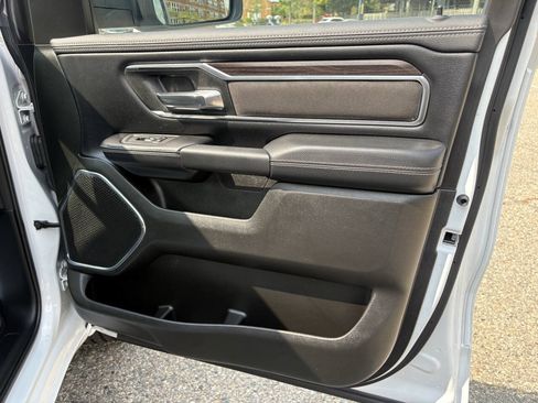 Used 2026 RAM 1500 Laramie AWD/4WD image 31