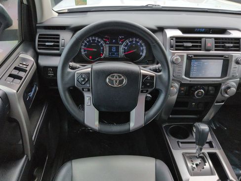 Used 2019 Toyota 4Runner SR5 Premium AWD/4WD image 16
