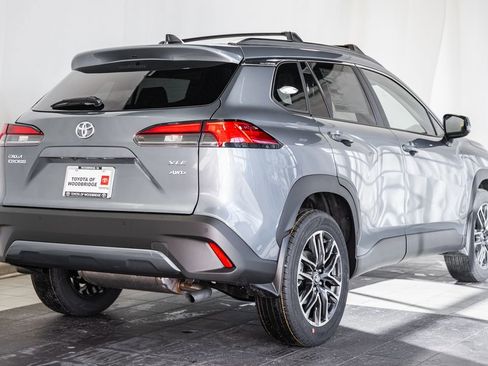 New 2026 Toyota Corolla Cross XLE image 4