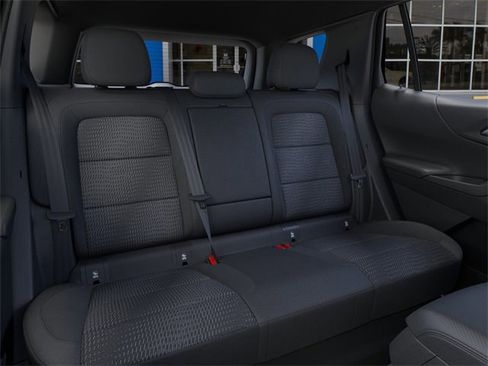 New 2026 Chevrolet Equinox LT image 18