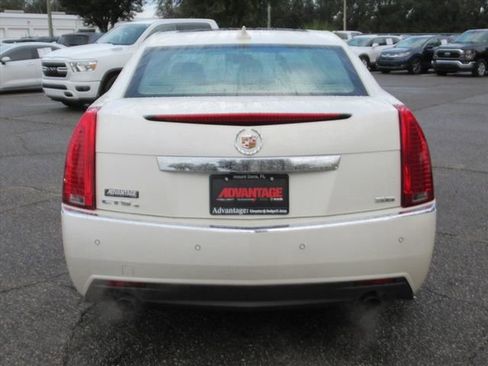 Used 2011 Cadillac CTS Premium image 5