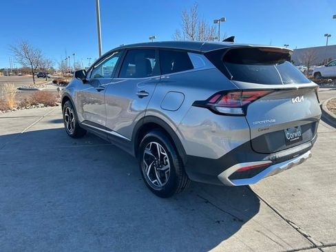 Used 2024 Kia Sportage LX image 5