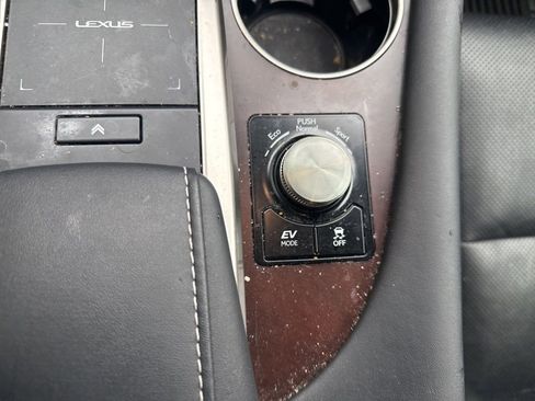 Used 2022 Lexus RX 450h AWD w/ Premium Package image 29