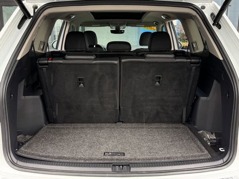 Used 2021 Volkswagen Atlas SEL Premium w/ MDO Package (Bench Seat) AWD/4WD image 22