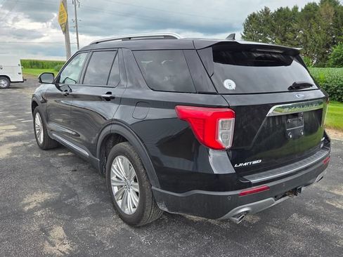 Used 2022 Ford Explorer Limited w/ Limited Technology Package AWD/4WD image 3