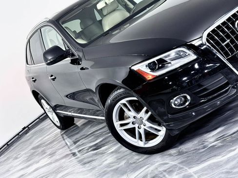 Used 2017 Audi Q5 2.0T Premium Plus w/ Technology Package AWD/4WD image 4
