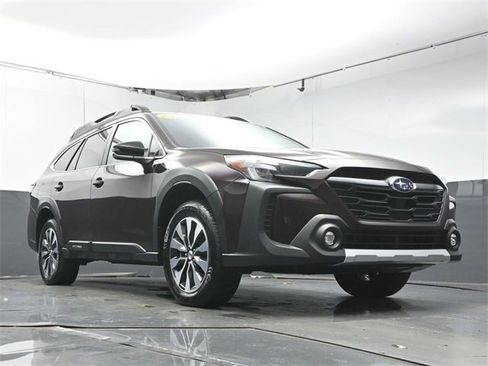 Used 2024 Subaru Outback Limited image 34