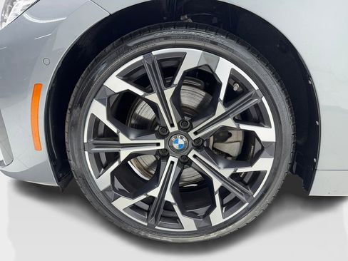 Used 2025 BMW 230i Coupe w/ Premium Package RWD image 43