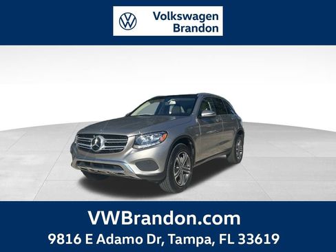 Used 2019 Mercedes-Benz GLC 300 4MATIC image 1