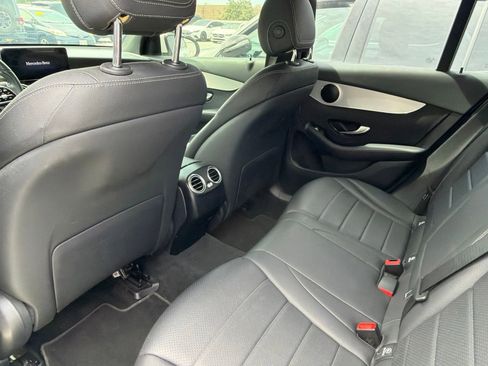 Certified 2021 Mercedes-Benz GLC 300 image 4