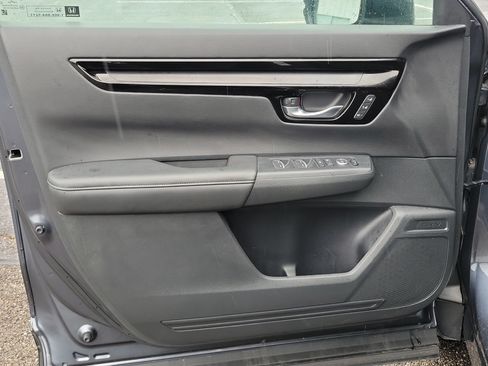 Used 2025 Honda CR-V EX-L image 22