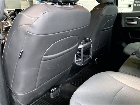 Used 2021 RAM 2500 Big Horn w/ Level 1 Equipment Group image 12