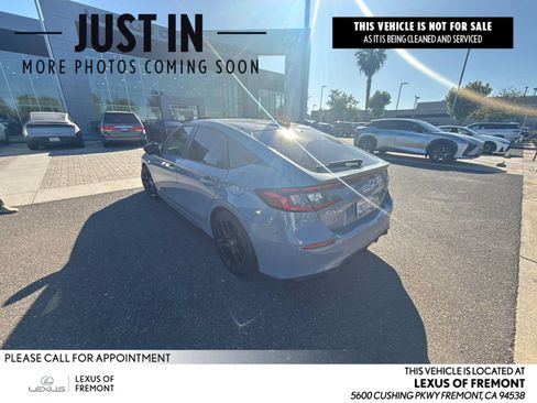 Used 2024 Honda Civic Sport image 1