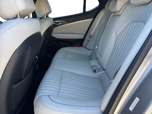 Used 2024 Genesis G70 2.5T w/ Sport Prestige Package image 13