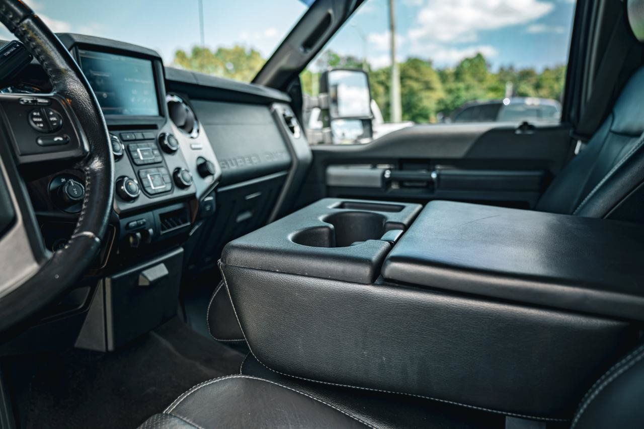 Used 2015 Ford F350 Lariat w/ Lariat Ultimate Package AWD/4WD image 18