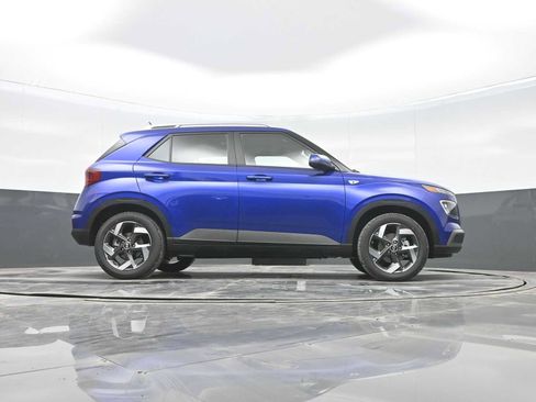New 2026 Hyundai Venue SEL image 37
