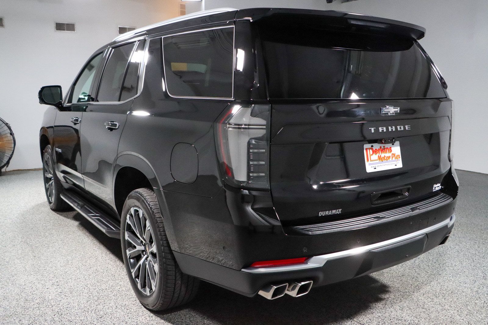 Used 2025 Chevrolet Tahoe High Country w/ Sun And Tow Package AWD/4WD image 9