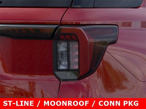 New 2026 Ford Explorer ST-Line image 21