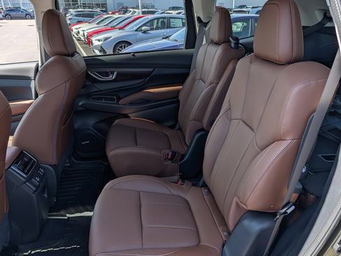 New 2026 Subaru Ascent Touring w/ Popular Package #2 AWD/4WD image 6