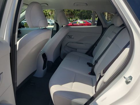 Used 2026 Hyundai Kona SEL Sport FWD image 9